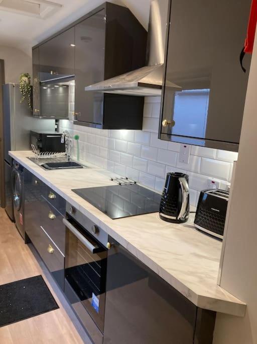 Stunning Coastal Retreat Villa Carrickfergus Eksteriør bilde